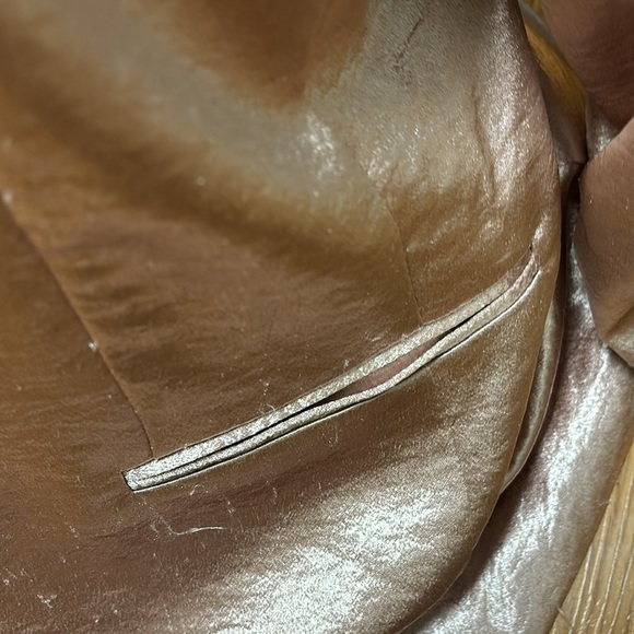 Sloosh Size L soft Pink Long sleeve jacket with 1 button front. - Picture 4 of 11